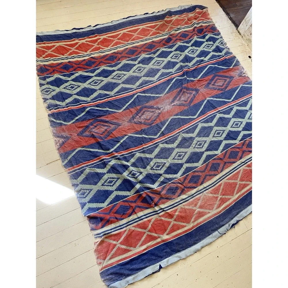 Vintage 30s 40s Cotton Camp Blanket Aztec Native Design Beacon? 76x69 Distressed